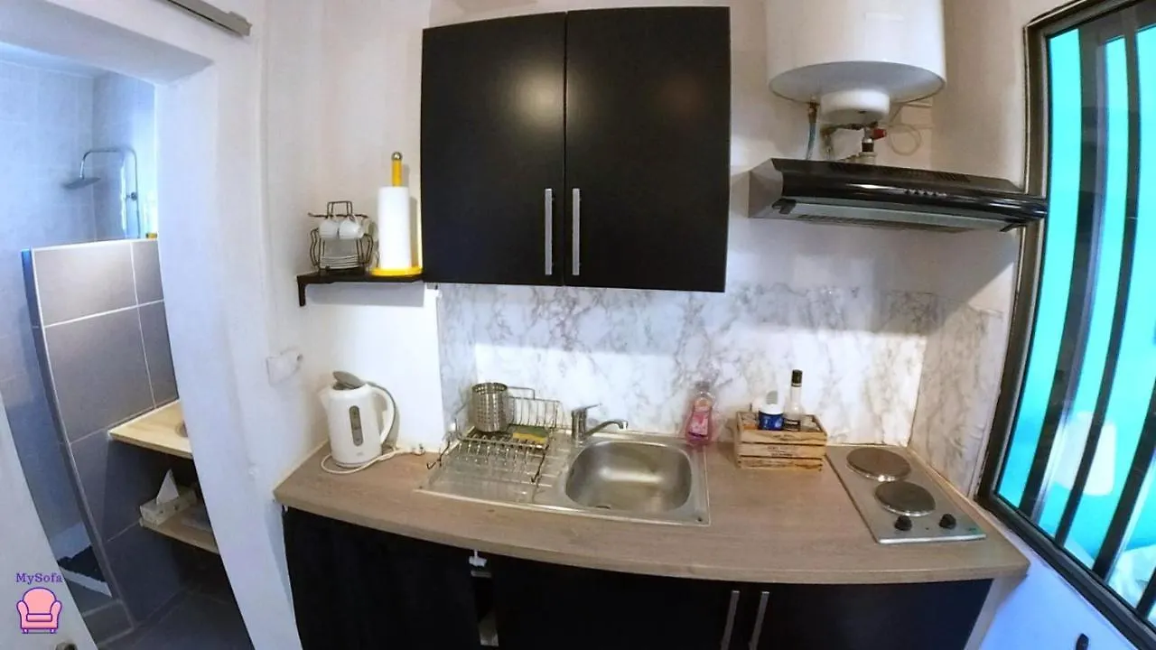 Appartement MySofa vintage 50's Hypercentre Place Pie Avignon